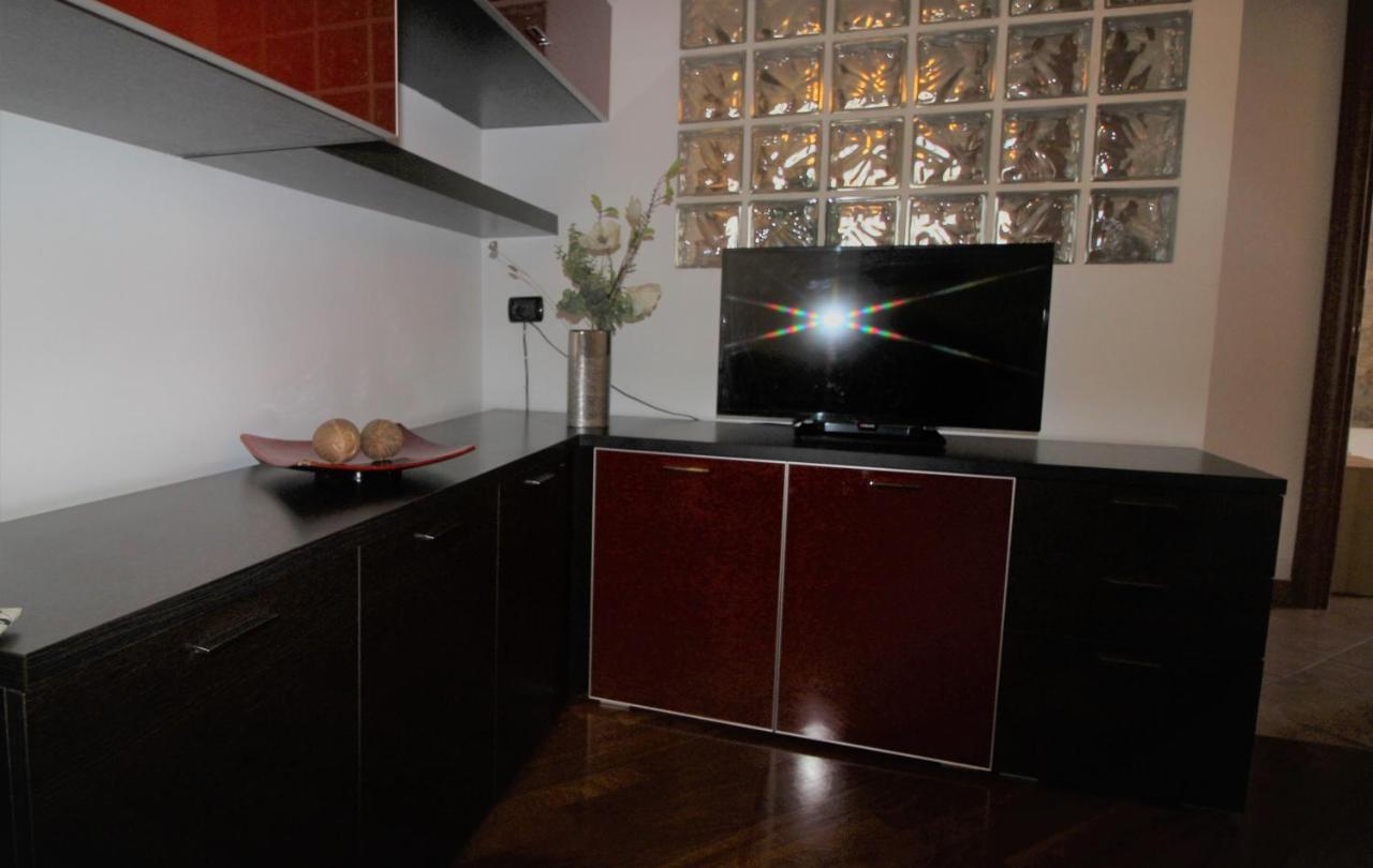 דירות Sunny Rome Attico Con Jacuzzi, Terrazzo E Fibra מראה חיצוני תמונה